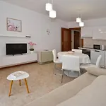 Davide Apartment